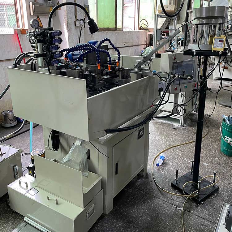 �ŷ�ȫ�Ԅ�(d��ng)�������c(di��n)���@�׹�����(zhu��n)�ÙC